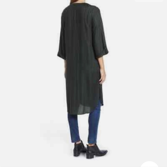 Socialite semi sheer olive green pinstriped lightweight duster/open cardigan NWT - Picture 3 of 11